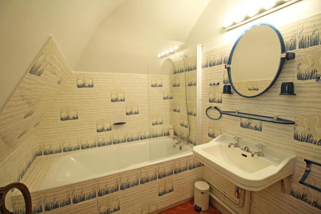 Saint-Priest-Taurion Domaine De Bort Bed & Breakfast エクステリア 写真